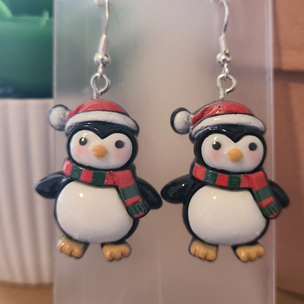 Cute Penguin Christmas Earrings Santa Hat Scarf Dangle Festive Jewelry NEW Gift